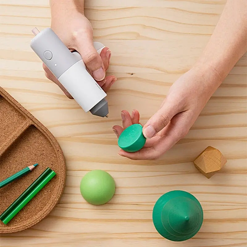 HOTO Lithium 4V Glue Gun Akku Heißklebepistole 4V Stick 125mm Werkzeug HOTO Lithium 4V Glue Gun Akku Heißklebepistole 4V Stick 125mm Werkzeug
